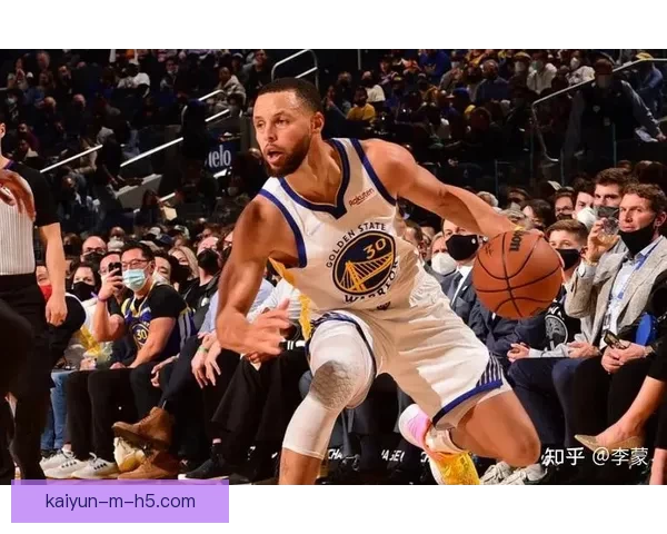 22岁新星轰31加27震惊联盟 火箭或在42顺位捡漏机会