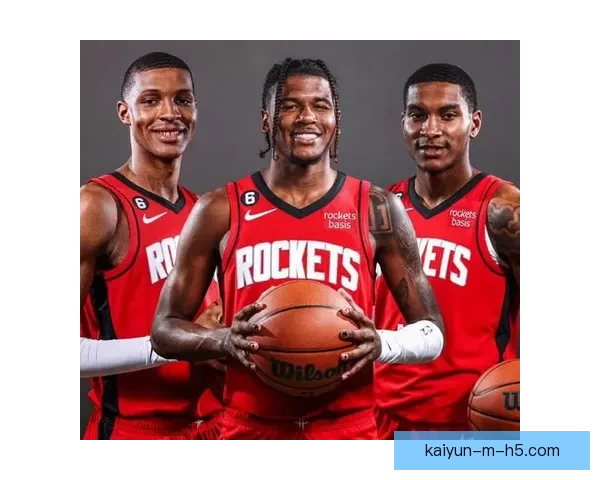 22岁新星轰31加27震惊联盟 火箭或在42顺位捡漏机会